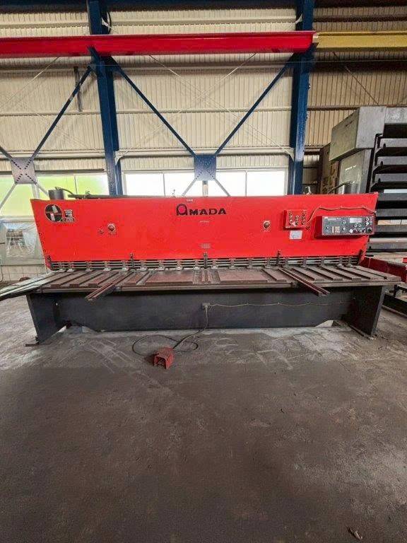 Cắt AMADA H-4065 40650125 1987