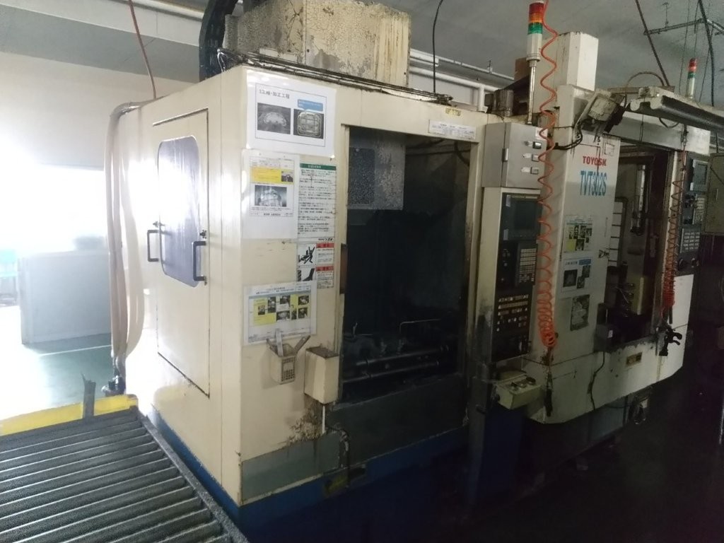 Máy phay CNC Tsugami VMA3
